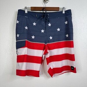 O'Neill‎ American Flag Board Shorts Size 32